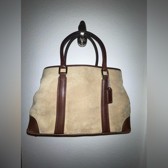 COACH SMALL TOTE - Picture 2 of 4